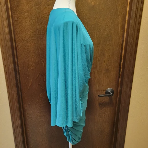 BCBG Elegant Emerald Green Dress NWT - Picture 8 of 11